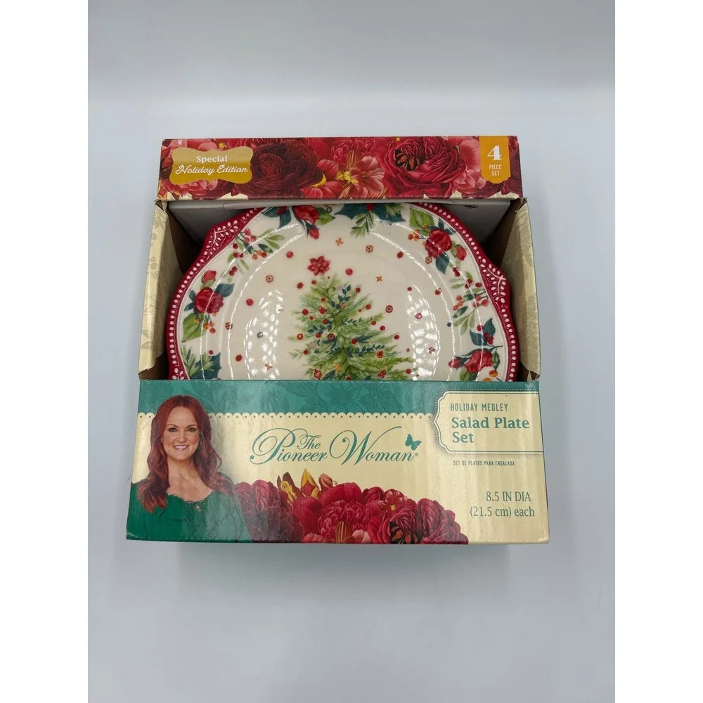 The Pioneer Woman Holiday Medley Salad Plate Set 4 Piece Christmas Tree 8.5 Inch